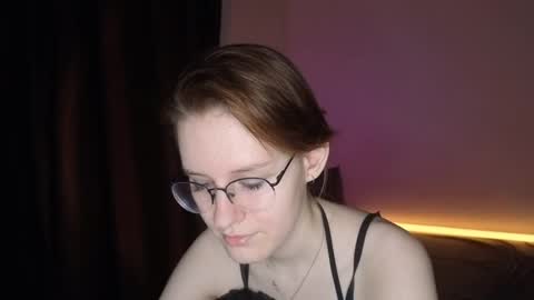 Snapshot of renaeblaski chatting on 05.14.26 Claire online show from 05.14.26