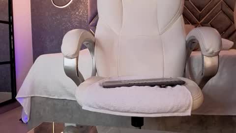 Renata 3 online show from 02.04.26