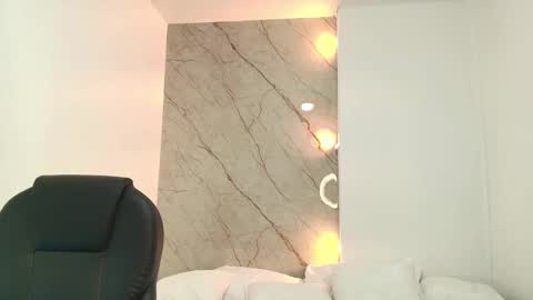 Renata  online show from 03.04.25