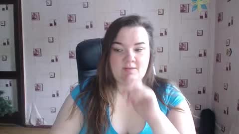 renataoia online show from 02.15.25