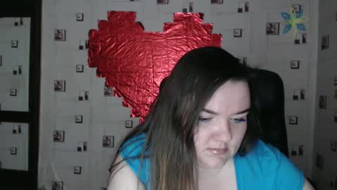 renataoia online show from 02.26.25