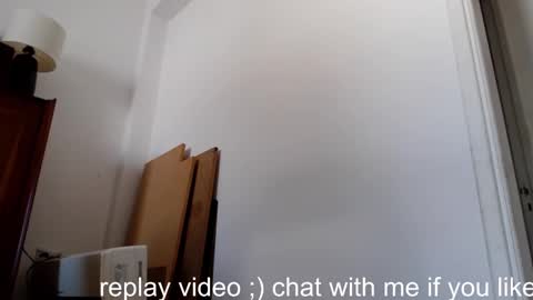 Snapshot of reneeturing chatting on 10.20.25 Renee Turing online show from 10.20.25