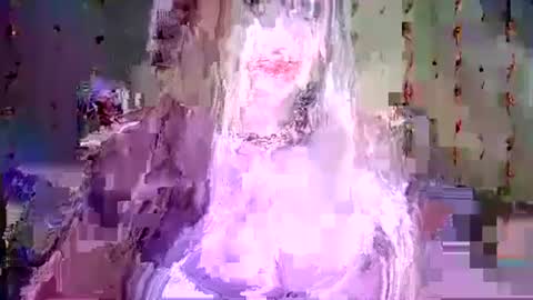 Snapshot of renelce chatting on 11.28.25 renelce online show from 11.28.25