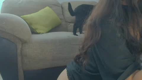 reni_tendress online show from 09.30.25