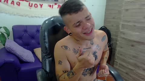 Snapshot of rennesanti chatting on 12.06.24 R E N E online show from 12.06.24