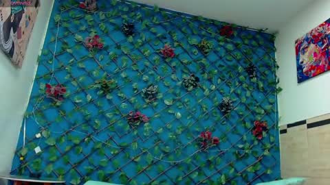 Snapshot of rennesanti chatting on 02.20.25 R E N E online show from 02.20.25