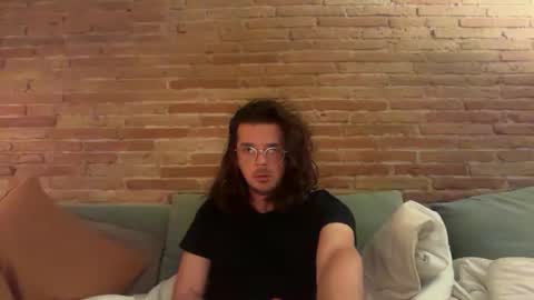 Snapshot of renzo_899 chatting on 05.16.26 Renzo online show from 05.16.26