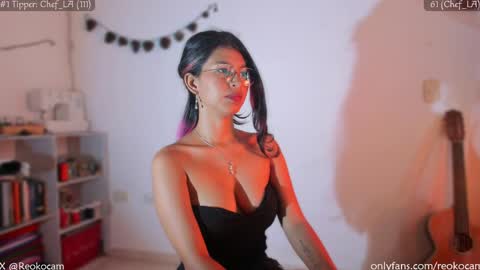Snapshot of reoko_ chatting on 05.16.26 Reoko online show from 05.16.26
