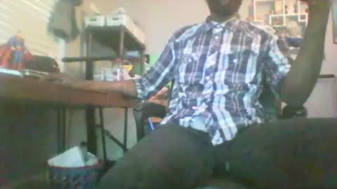 Snapshot of ressespieces25 chatting on 07.30.26 Onny online show from 07.30.26
