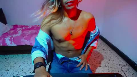 Snapshot of restrainged chatting on 12.11.24 Rest online show from 12.11.24