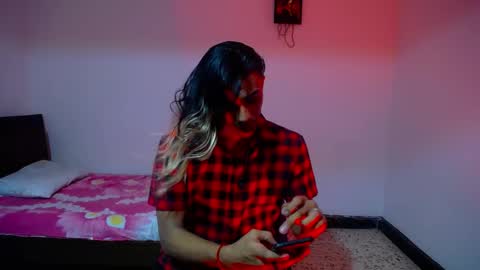 Snapshot of restrainged chatting on 12.17.24 Rest online show from 12.17.24