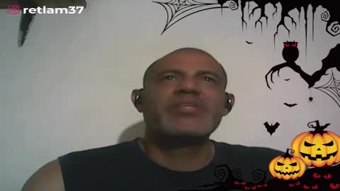 Walter online show from 10.30.25