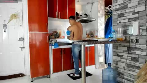 reymasterhot online show from 10.04.25