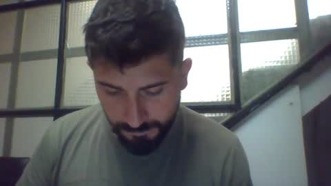 Snapshot of reyalad_mariana chatting on 03.11.25 REYALAD online show from 03.11.25