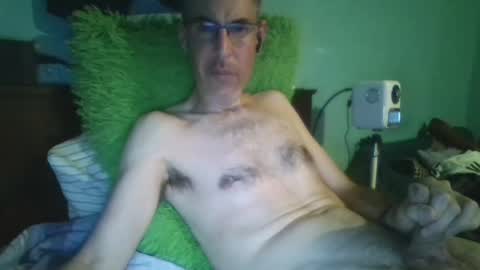 Snapshot of reyes_albert2006 chatting on 09.14.25 reyes_albert2006 online show from 09.14.25