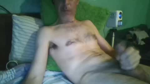 Snapshot of reyes_albert2006 chatting on 10.05.25 reyes_albert2006 online show from 10.05.25