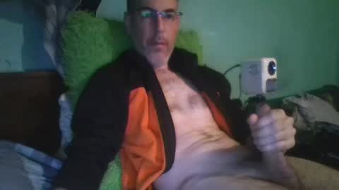 Snapshot of reyes_albert2006 chatting on 11.14.25 reyes_albert2006 online show from 11.14.25