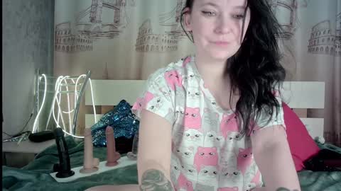 Snapshot of ria_32 chatting on 01.18.25 ria_32 online show from 01.18.25