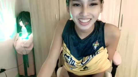 Snapshot of riana_gorgeous69 chatting on 10.02.25 riana online show from 10.02.25