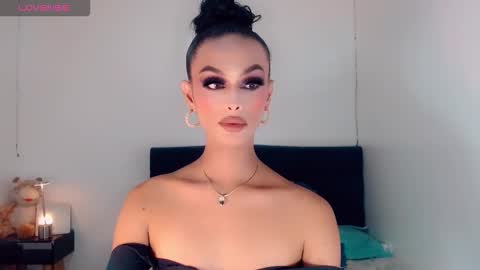 Snapshot of riannagarcia_ chatting on 09.09.25 Rianna Garcia online show from 09.09.25