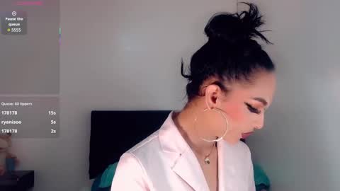 Snapshot of riannagarcia_ chatting on 09.13.25 Rianna Garcia online show from 09.13.25