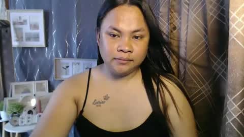 Snapshot of ricahotasain_05 chatting on 02.04.25 Rica online show from 02.04.25