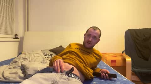 Snapshot of ricciardio chatting on 01.19.25 ricciardio online show from 01.19.25