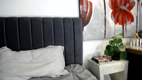 Snapshot of ricciolina___ chatting on 12.04.24 Tina online show from 12.04.24