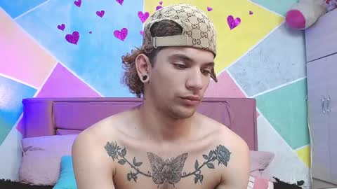 Snapshot of rich_de_la_rosa chatting on 09.20.25 rich and kitty online show from 09.20.25