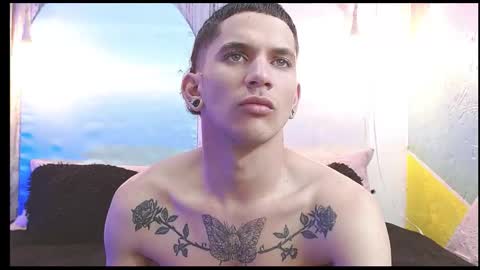 Snapshot of rich_de_la_rosa chatting on 01.09.26 rich and kitty online show from 01.09.26