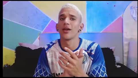 Snapshot of rich_de_la_rosa chatting on 02.22.26 rich and kitty online show from 02.22.26