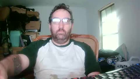 Snapshot of richard11268869 chatting on 05.18.26 richard11268869 online show from 05.18.26