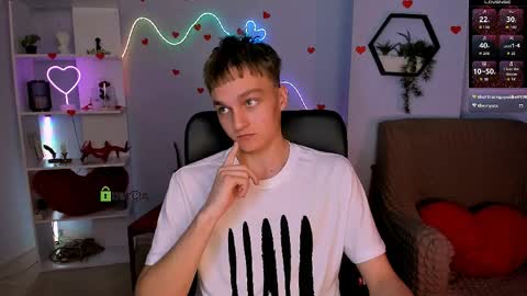 Snapshot of richard_kody chatting on 04.09.26 Rick online show from 04.09.26
