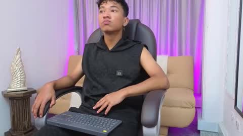 Snapshot of richard_price chatting on 03.16.26 richard_price online show from 03.16.26