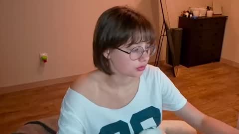 Snapshot of richardlundsten chatting on 07.13.26 Luna online show from 07.13.26