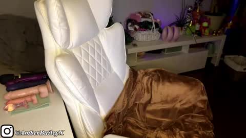 Amber online show from 02.12.26