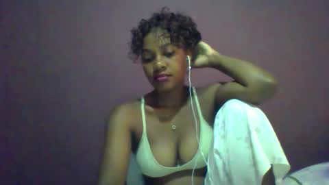 Snapshot of ricie001 chatting on 03.24.26 ricie001 online show from 03.24.26