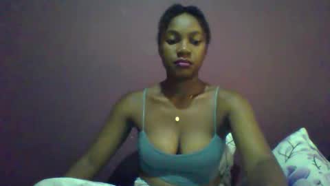 Snapshot of ricie001 chatting on 03.26.26 ricie001 online show from 03.26.26
