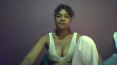 Snapshot of ricie001 chatting on 04.14.26 ricie001 online show from 04.14.26