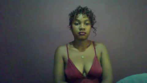 Snapshot of ricie001 chatting on 04.15.26 ricie001 online show from 04.15.26