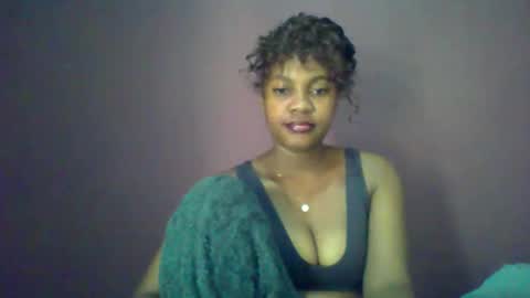 Snapshot of ricie001 chatting on 06.05.26 ricie001 online show from 06.05.26
