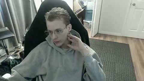 Snapshot of rickgosling chatting on 11.14.25 rickgosling online show from 11.14.25