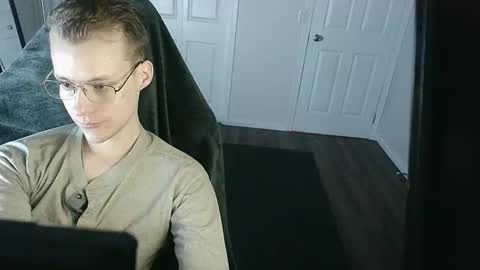 Snapshot of rickgosling chatting on 12.02.25 rickgosling online show from 12.02.25