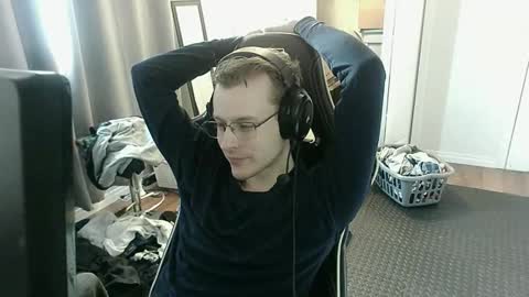 Snapshot of rickgosling chatting on 12.22.25 rickgosling online show from 12.22.25