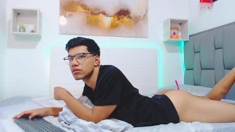 Ricki online show from 04.10.26