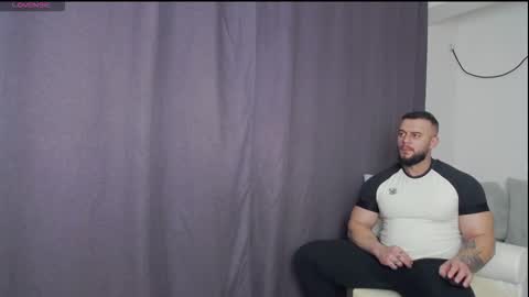 Snapshot of rickymiami1 chatting on 03.01.26 rickymiami1 online show from 03.01.26