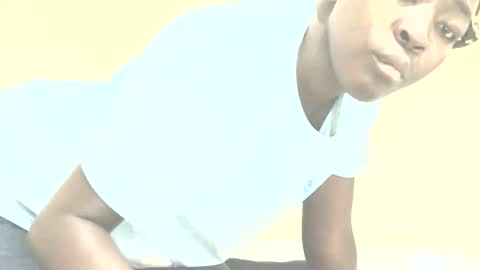 Snapshot of ricmarly chatting on 03.10.26 RicMarly online show from 03.10.26