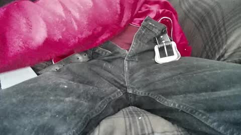 Snapshot of rico_y_suave_4u chatting on 02.23.25 Easy if yun are good see my pics online show from 02.23.25