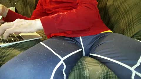 Snapshot of rico_y_suave_4u chatting on 02.25.25 Easy if yun are good see my pics online show from 02.25.25