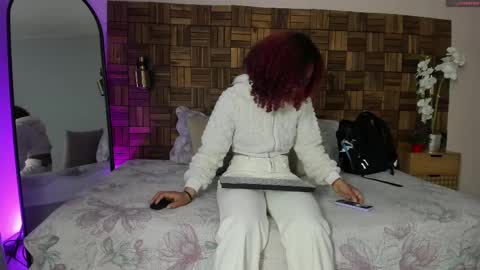 Snapshot of rihannadeep chatting on 09.26.25 Sara online show from 09.26.25